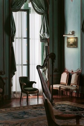 Подсветка для картины Maytoni Renoir PIC118-22-R в Коротчаево - korotchaevo.mebel24.online | фото 2